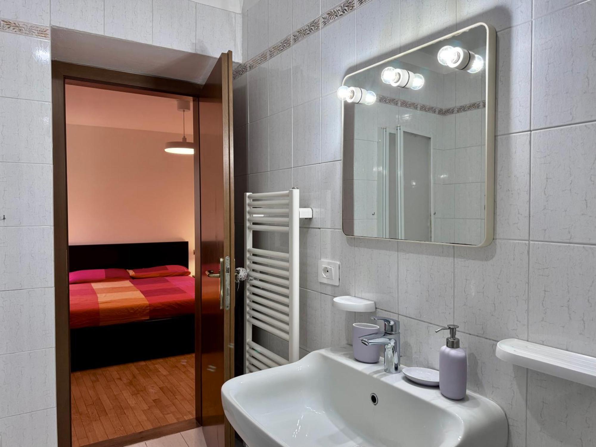 Life Apartment